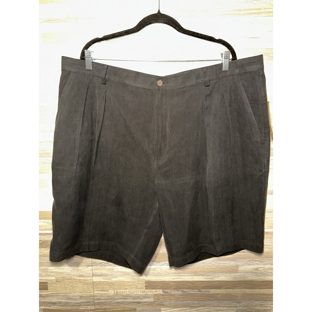 Tommy Bahama Men's Pleated Chino Shorts 100% Silk 9" Inseam Black Size 44